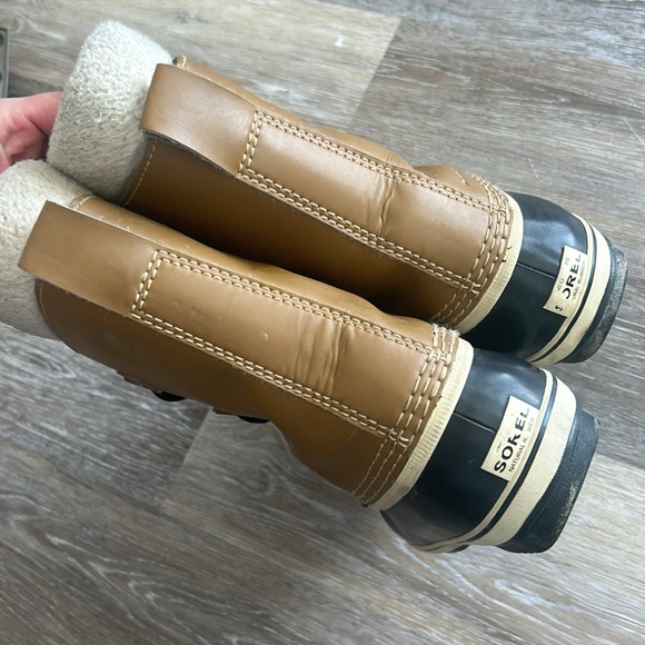 Gorgeous sorel boots size 6 - Picture 4 of 5